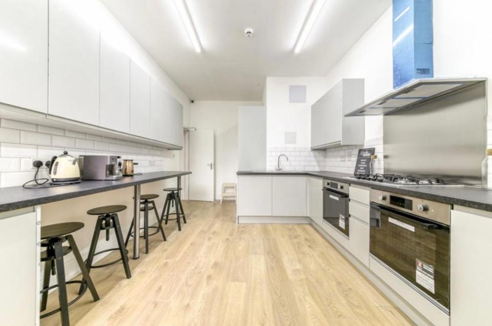 A Beautiful Newly Renovated Home: The Arlingford London Exterior photo